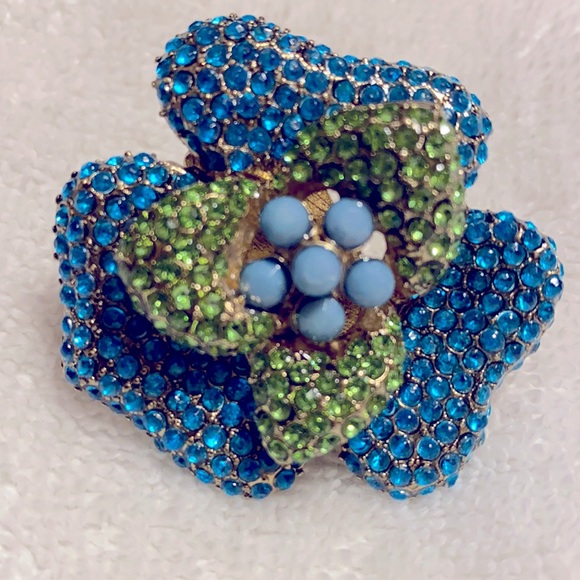 Fashion Jewelry - Cocktail Ring - Picture 1 of 4